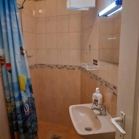 Kalandor Szallas Privat bolig *