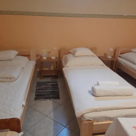 Privat bolig Kalandor Szallas Kozarmisleny