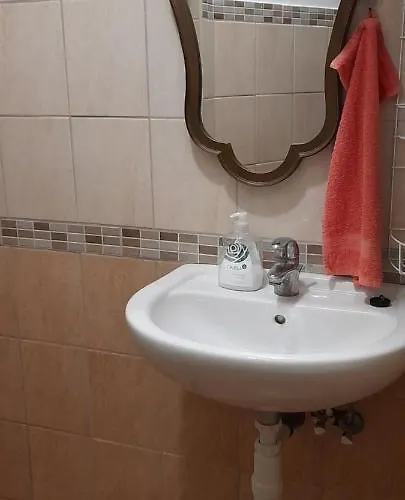 Homestay Kalandor Szallas *