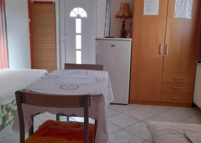 Quarto em Acomodações Particulares Kalandor