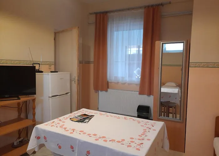 Quarto em Acomodações Particulares Kalandor