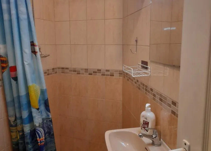 Kalandor Quarto em Acomodações Particulares *